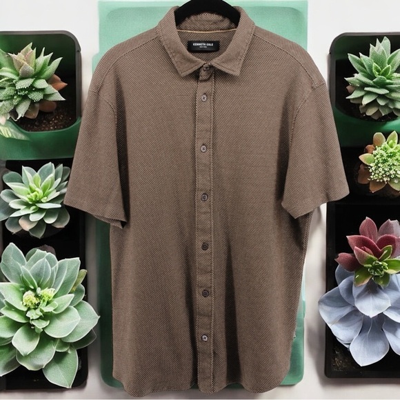 Kenneth Cole Tan Micro Dot Short Sleeve Buttonup Camp Chic Capsule Men's Size M - Picture 1 of 7
